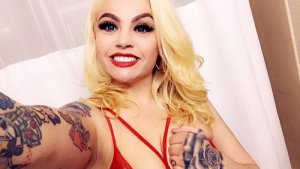 Audrey-anne massage sexy Mios, 33